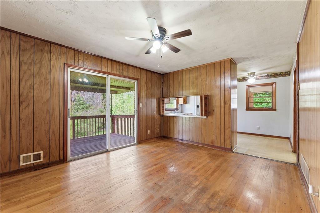 2567 Creston Way Morrow, GA 30260 - Photo 9 of 35