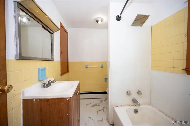 $130,000 | 965 Walden Avenue, Buffalo, NY 14211