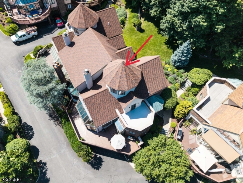 12 Kips Ridge, Unit 12 Montclair, NJ 07042 - Photo 37 of 37 an aerial view of a house with swimming pool and large trees