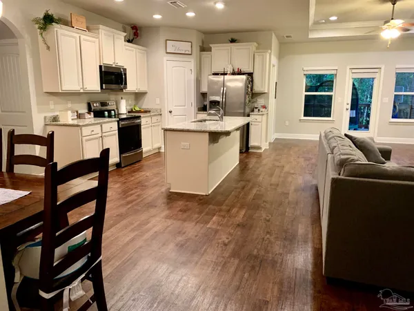 $329,999 | 2598 Caldwell Circle, Pace, FL 32571