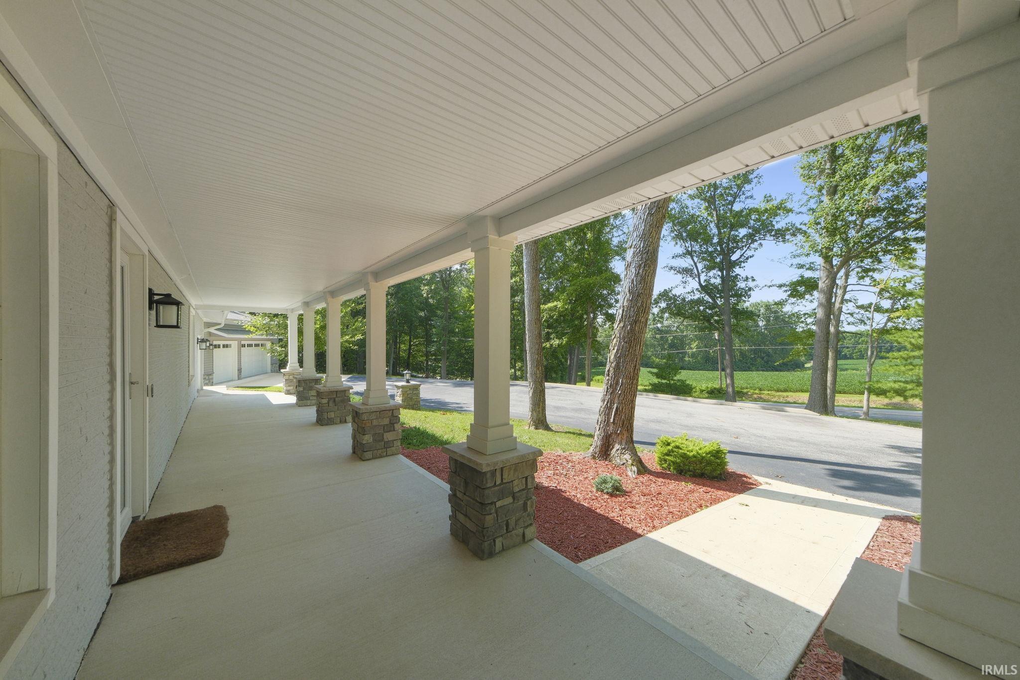 12947 Ernst Road Roanoke, IN 46783 - Photo 3 of 33