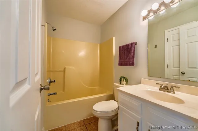 $309,900 | 2393 Ridge Crest Drive Northeast, Lanesville, IN 47136