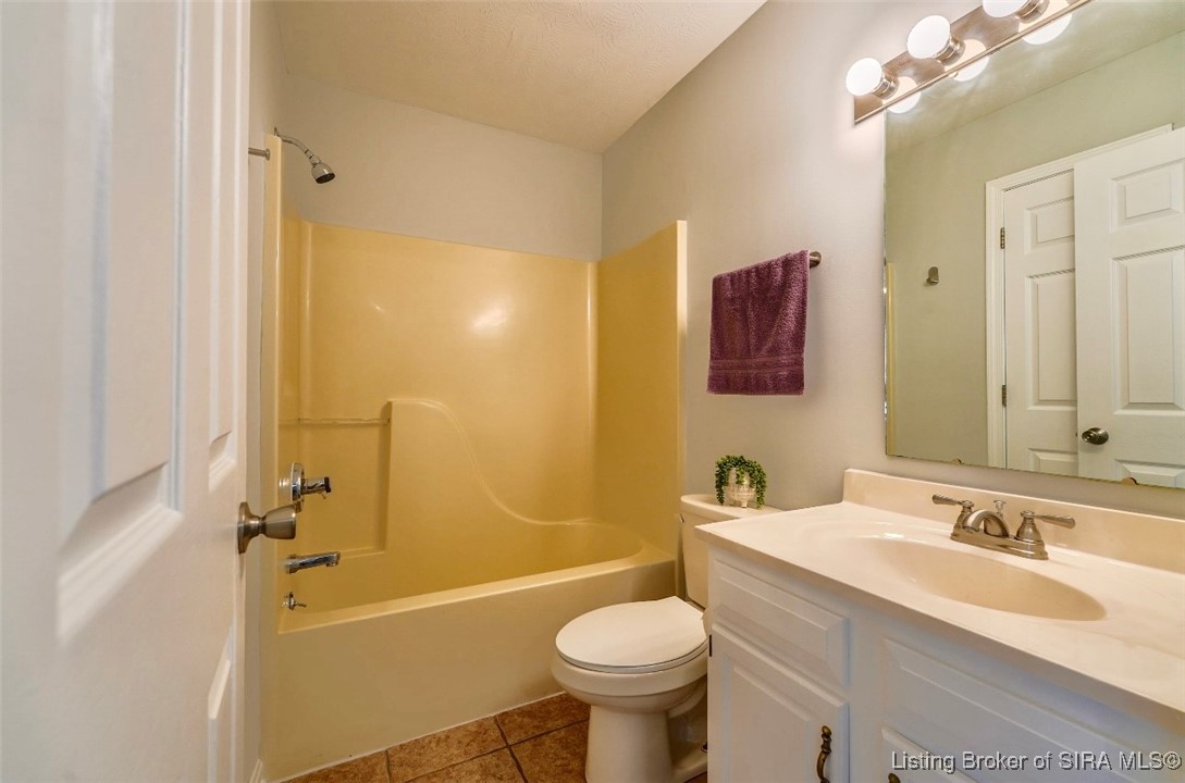 2393 Ridge Crest Drive Northeast Lanesville, IN 47136 - Photo 15 of 26