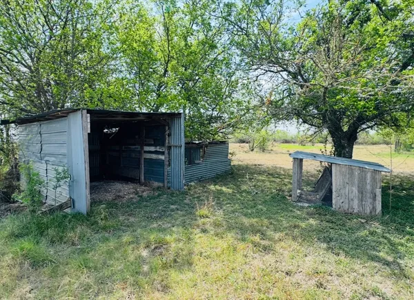 $269,900 | 789 Upper Elgin River Road, Elgin, TX 78621