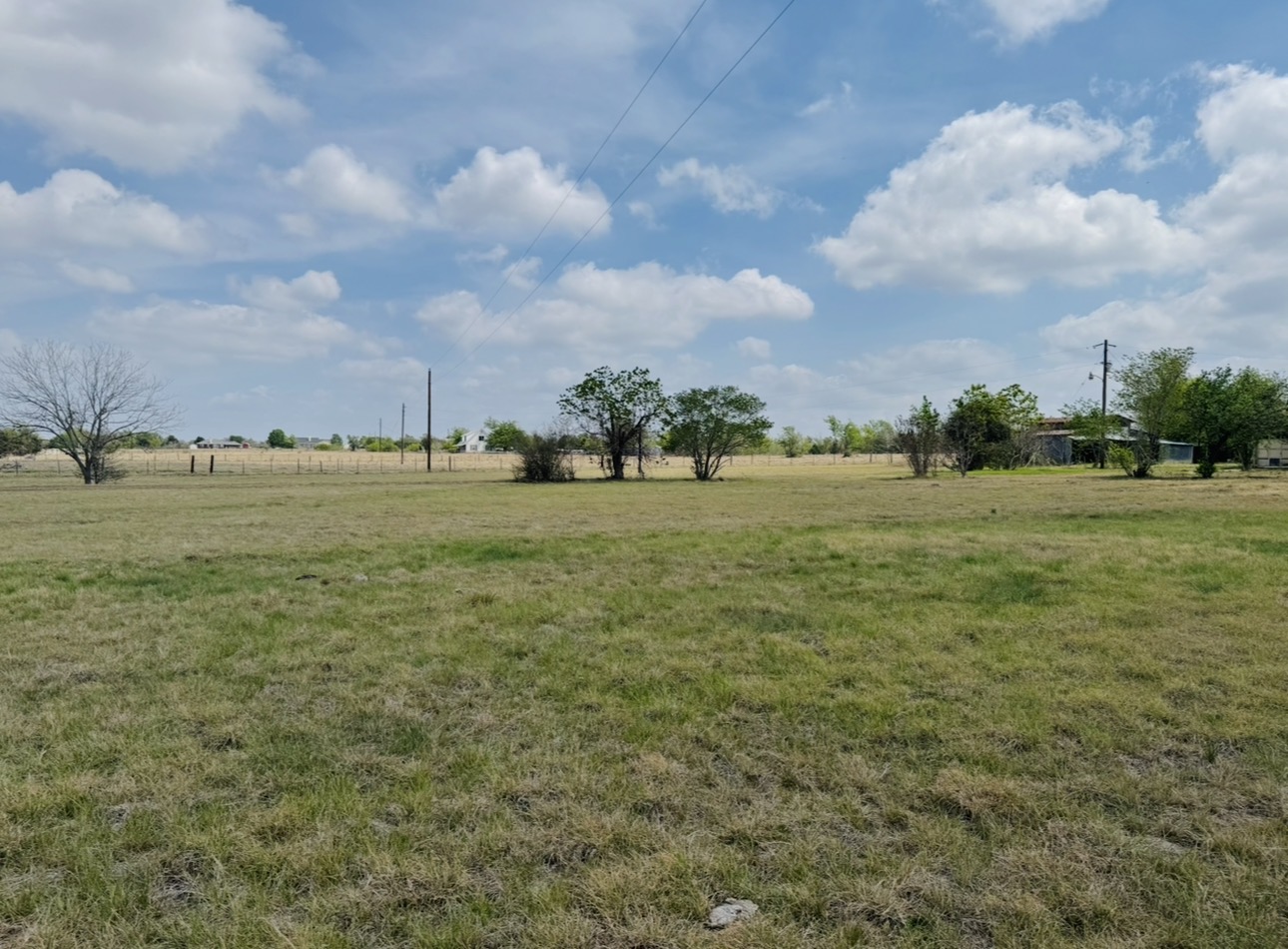 789 Upper Elgin River Road Elgin, TX 78621 - Photo 28 of 37