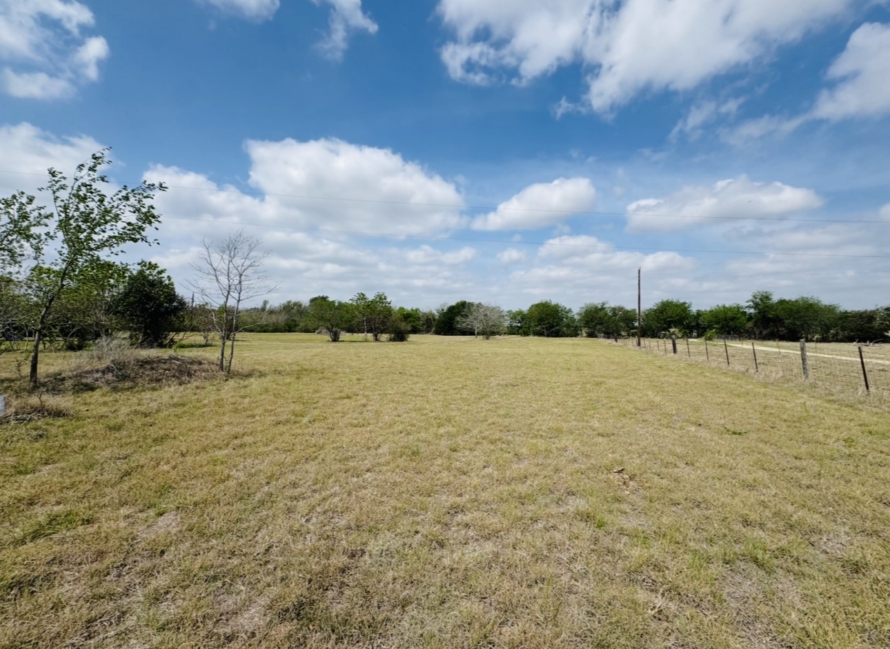 789 Upper Elgin River Road Elgin, TX 78621 - Photo 29 of 37