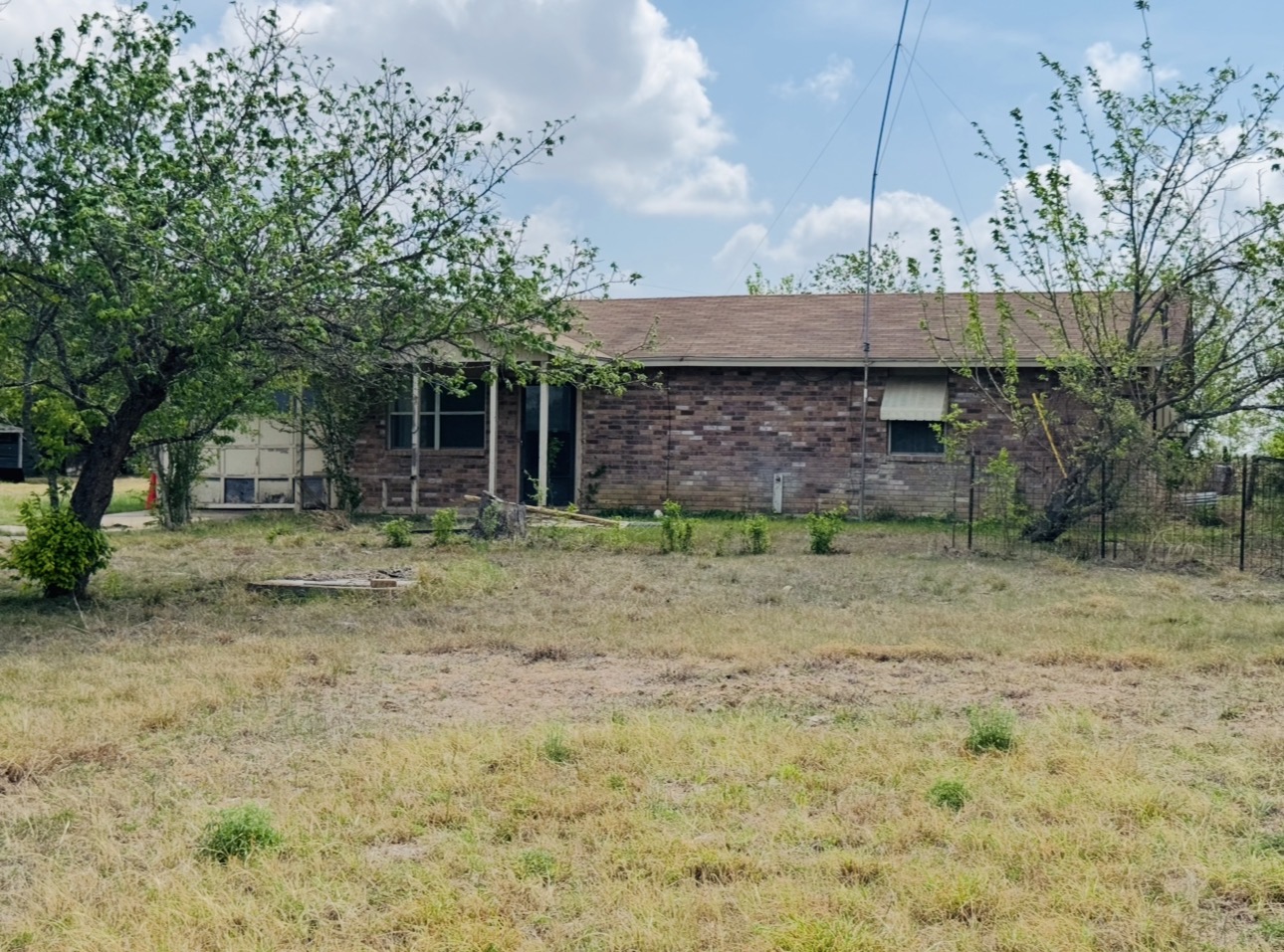 789 Upper Elgin River Road Elgin, TX 78621 - Photo 6 of 37