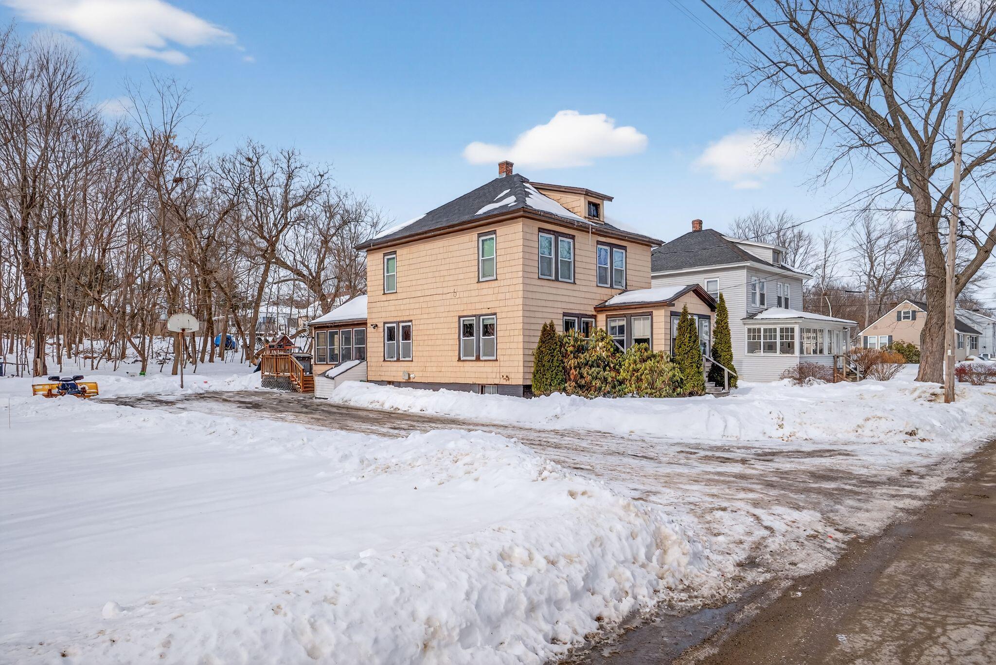 26 May Street Waterville, ME 04901 - Photo 2 of 43 1_DSC07792