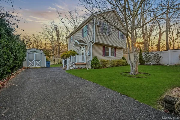 $489,000 | 1 3rd Street, Wading River, NY 11792