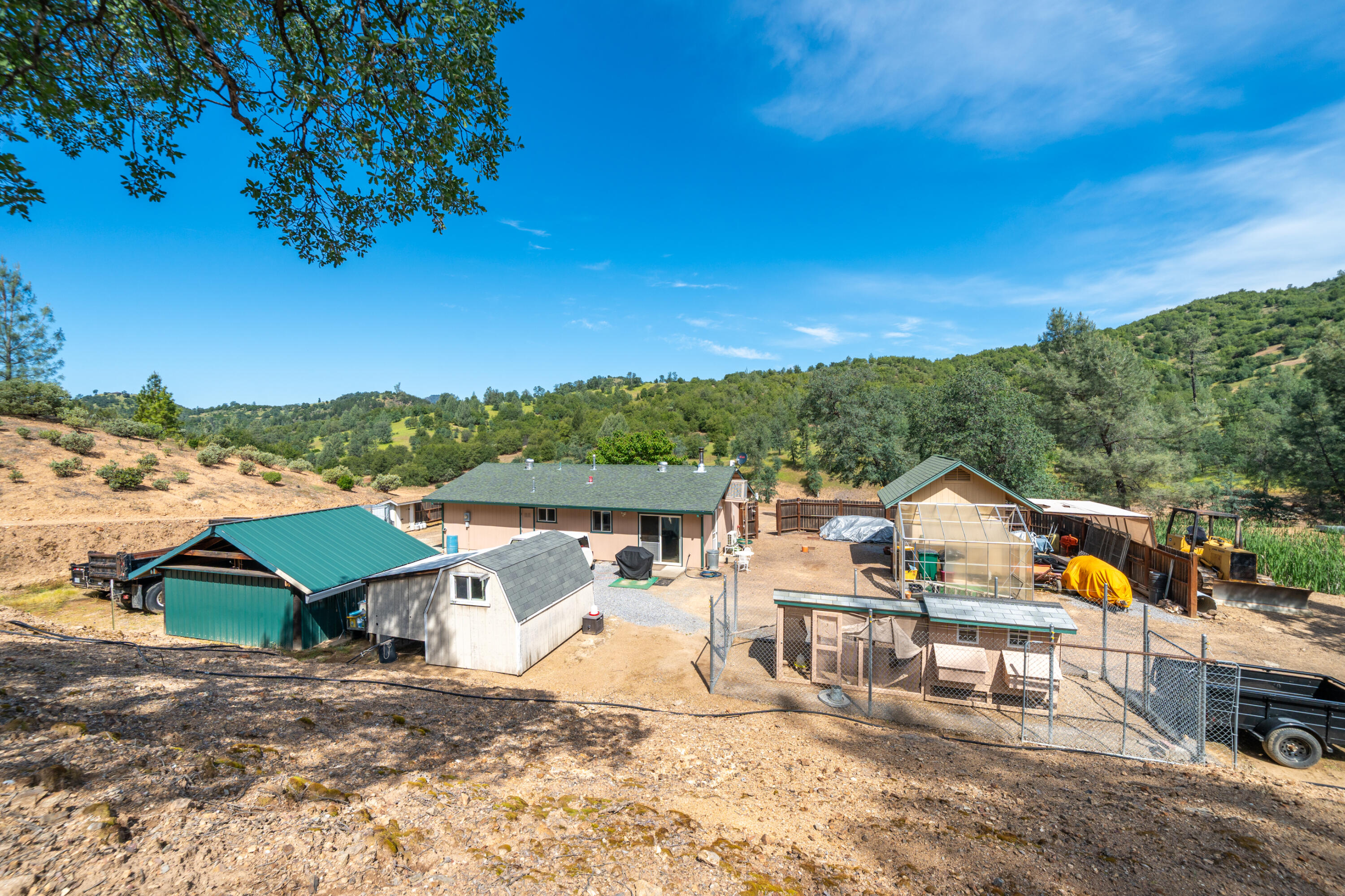 14493 Aloha Road Bella Vista, CA 96008 - Photo 49 of 117 14493 Aloha Rd-60