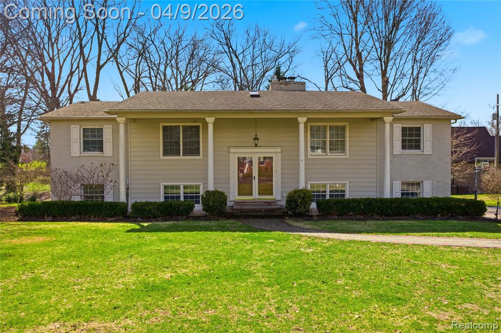 138 Aintree Road Rochester, MI 48306 - Photo 1 of 19