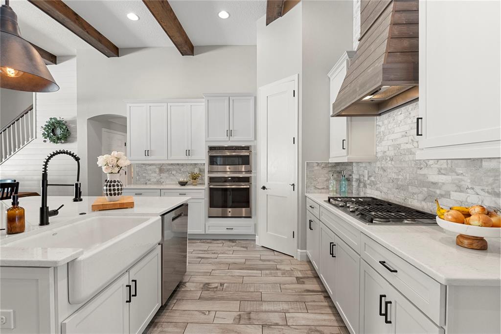 1404 Hamlin Ridge Avenue Brandon, FL 33511 - Photo 14 of 74 Gallery Image 14