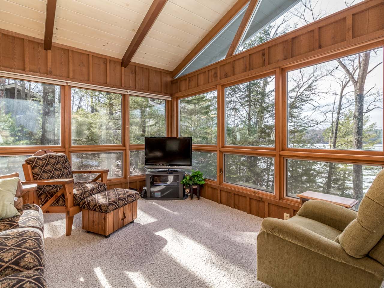 7688 Helmar Road Minocqua, WI 54548 - Photo 15 of 42 Gallery Image 15