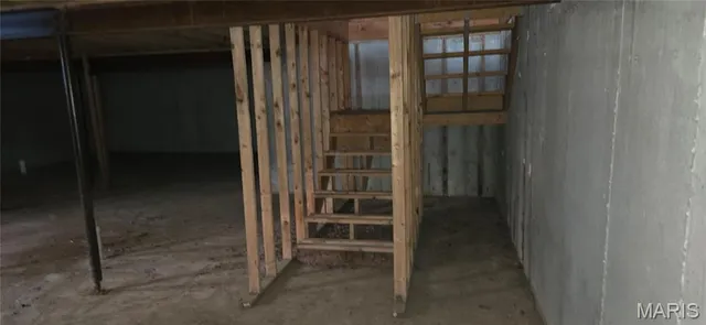 $349,900 | 14 Bayside Court, Lake St. Louis, MO 63367