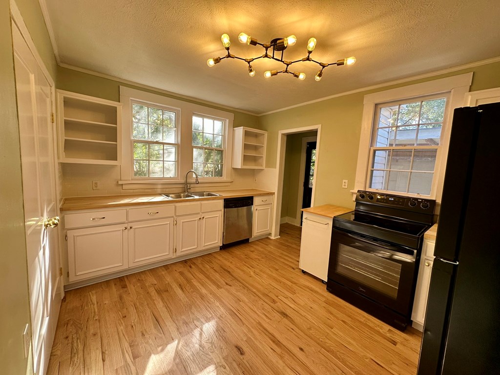 3604 Norris Road Columbus, GA 31907 - Photo 9 of 29 Kitchen area- photo #2