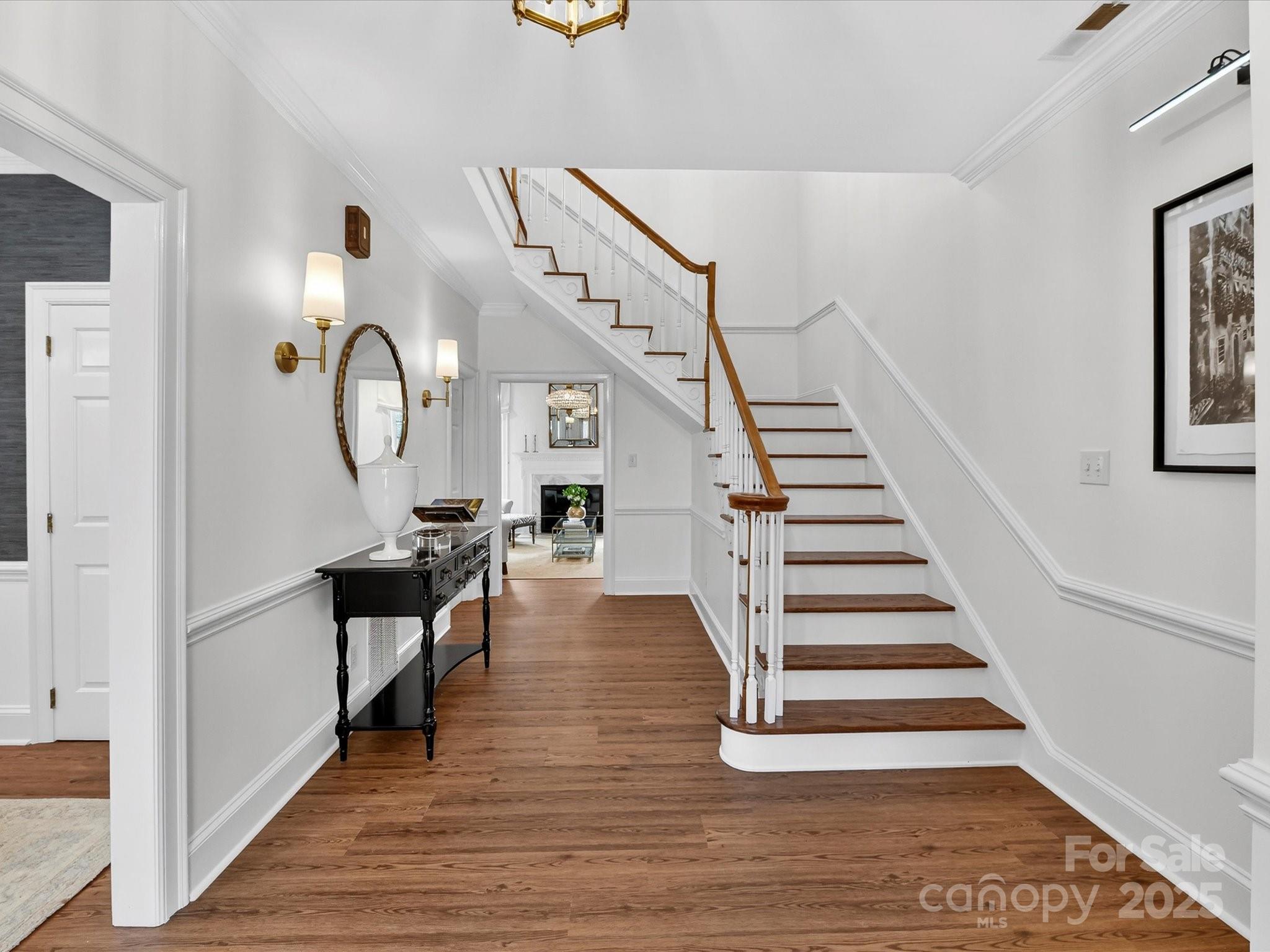 2813 Sharon View Road Charlotte, NC 28210 - Photo 4 of 40 a view of entryway and hall with wooden floor