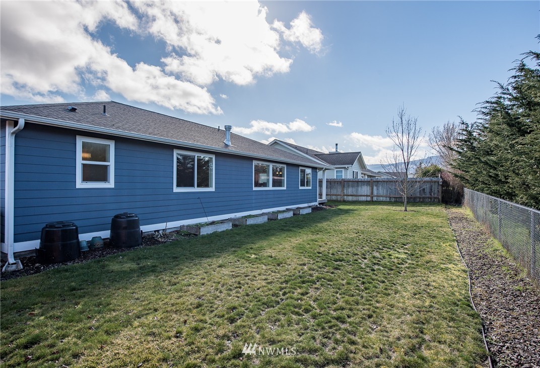 170 Choice Loop Sequim, WA 98382 - Photo 20 of 25 Gallery Image 20