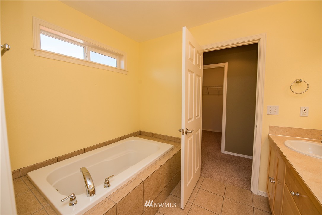 170 Choice Loop Sequim, WA 98382 - Photo 7 of 25 Gallery Image 7