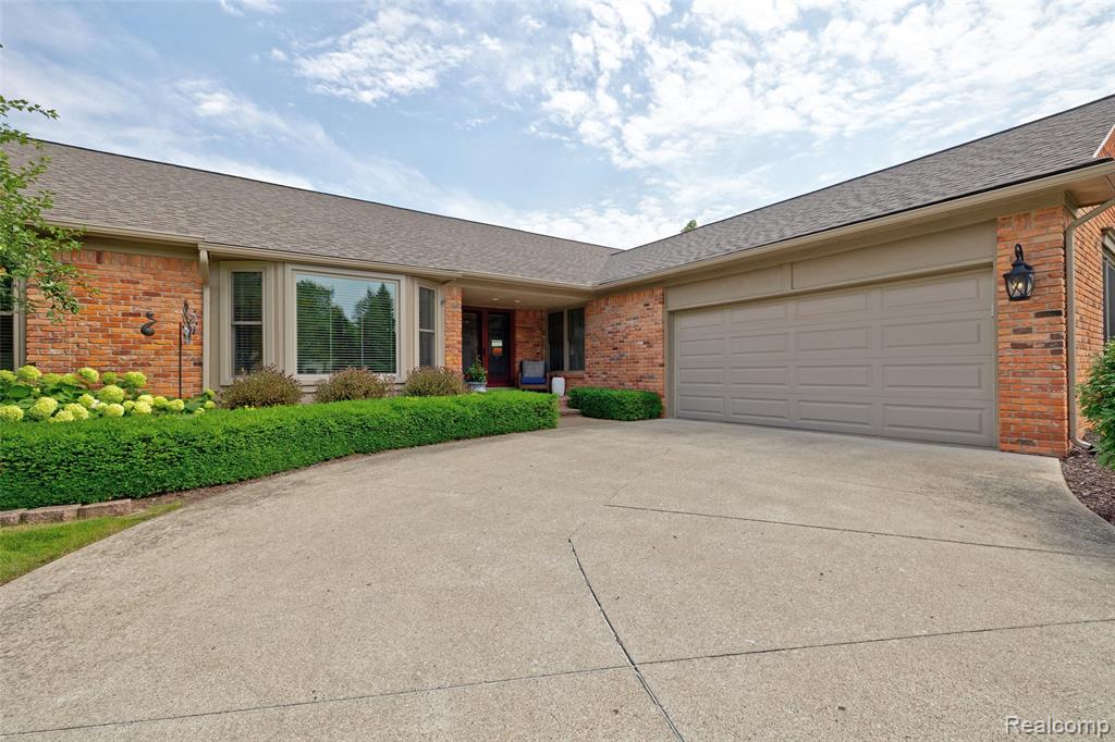 1692 Edinborough Drive Rochester Hills, MI 48306 - Photo 53 of 53