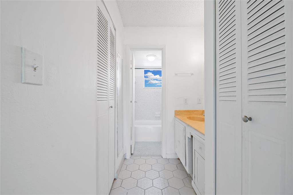 8105 Northwest 61st Street, Unit A206 Tamarac, FL 33321 - Photo 19 of 44