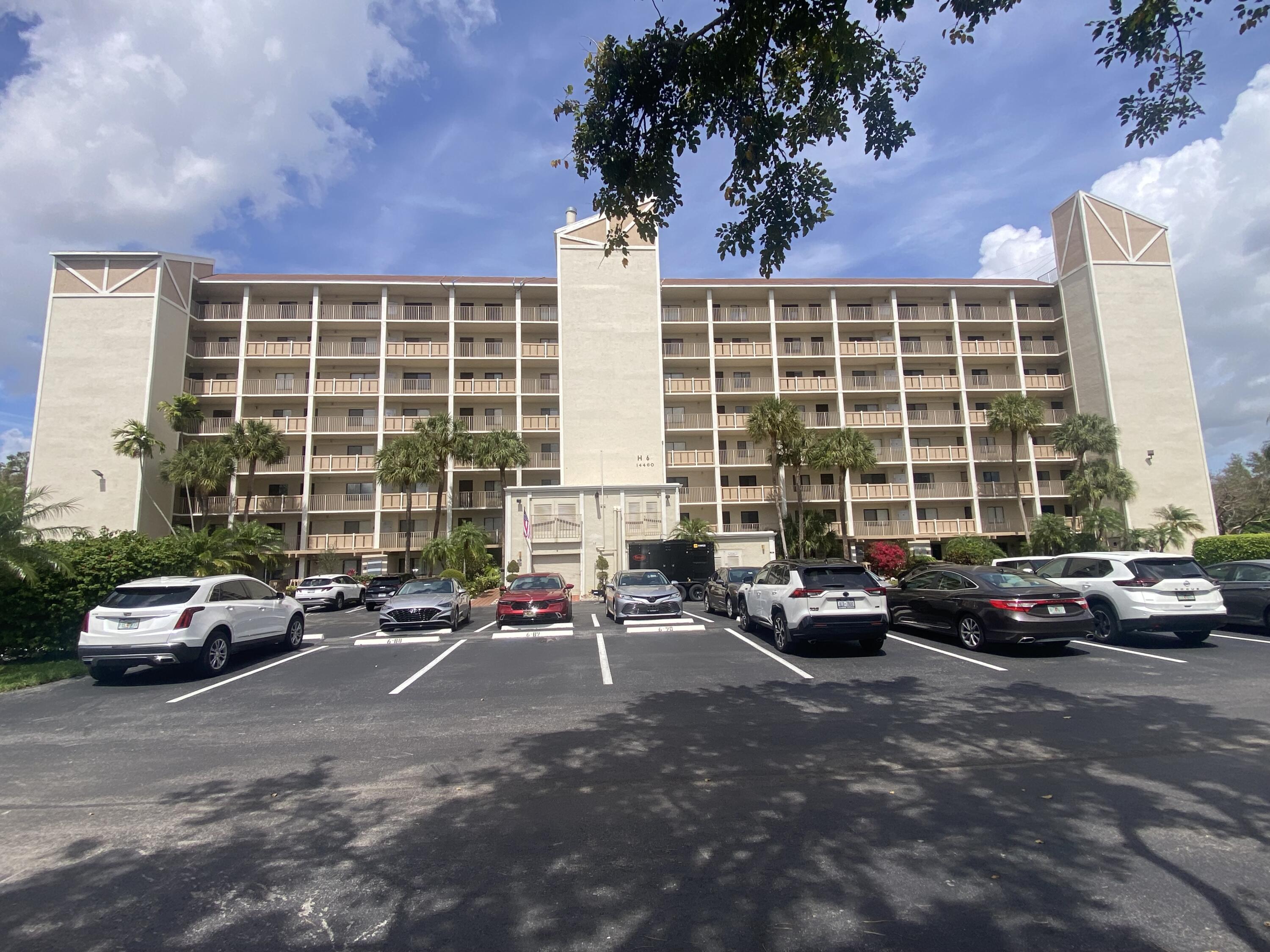 14460 Strathmore Lane, Unit 306 Delray Beach, FL 33446 - Photo 12 of 53 IMG_0613
