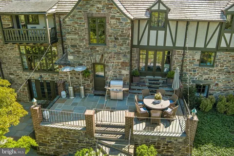 $2,950,000 | 317 Airdale Road, Bryn Mawr, PA 19010