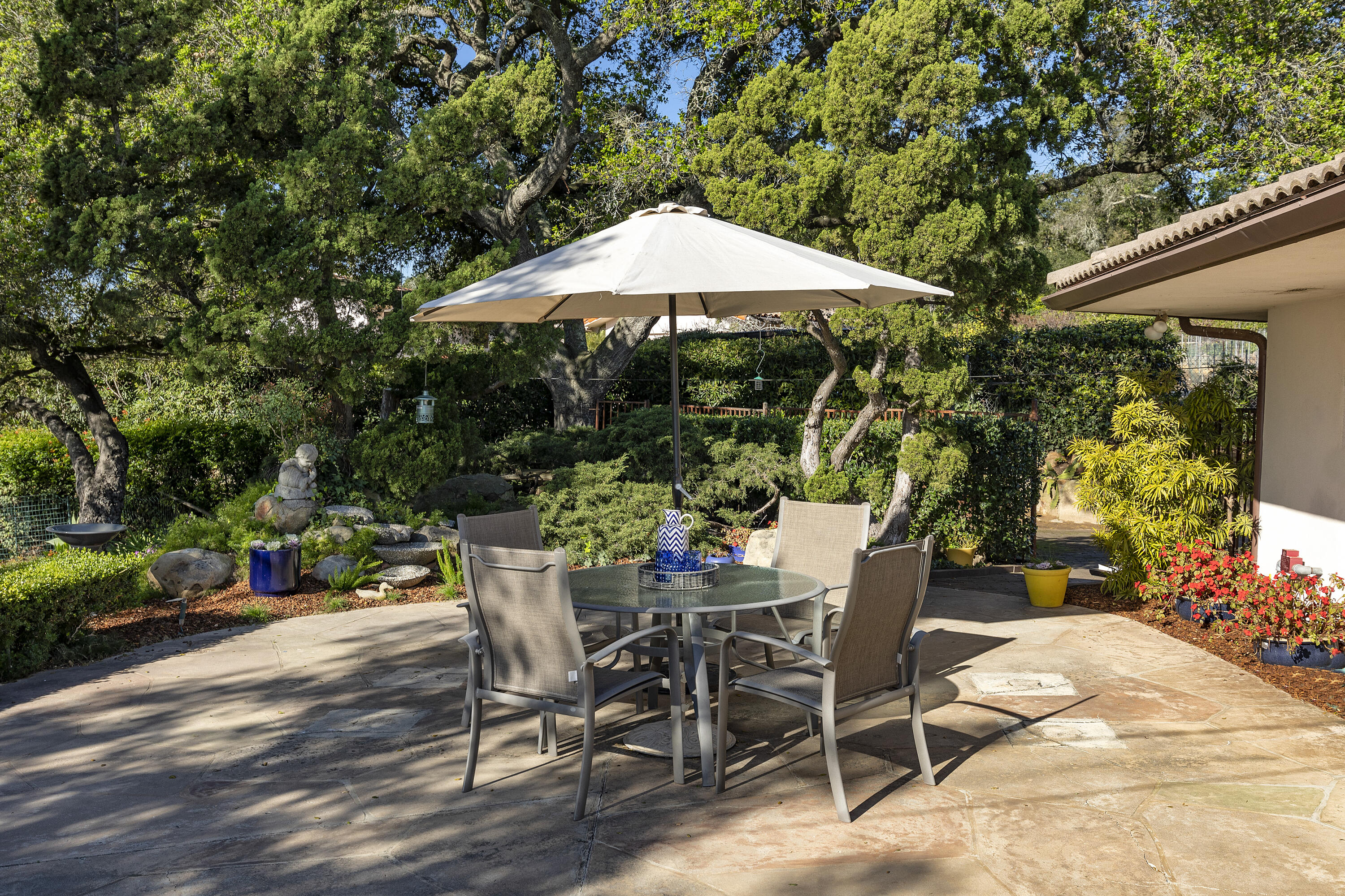 1320 Mission Ridge Road Santa Barbara, CA 93103 - Photo 12 of 27 a view of backyard with seating and green space