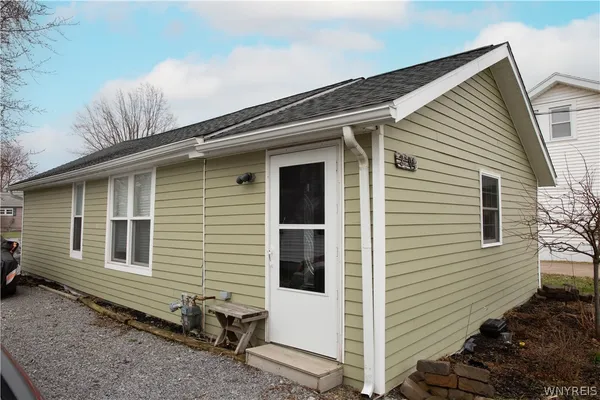 $155,000 | 2704 Riverton Avenue, Hamburg, NY 14075