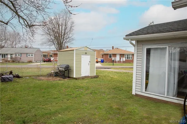 $155,000 | 2704 Riverton Avenue, Hamburg, NY 14075