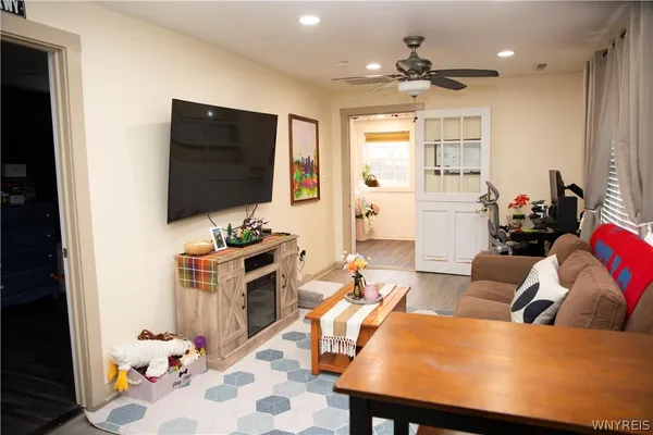 $155,000 | 2704 Riverton Avenue, Hamburg, NY 14075