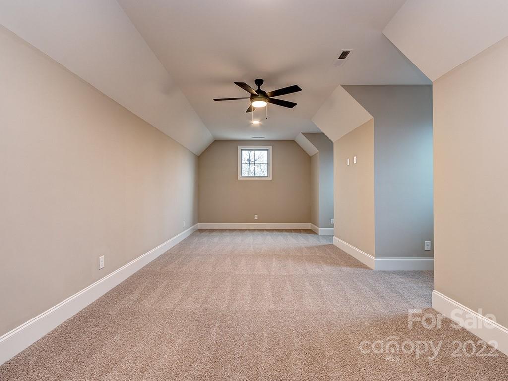 564 Highland Ridge Point Lake Wylie, SC 29710 - Photo 23 of 34 Gallery Image 23