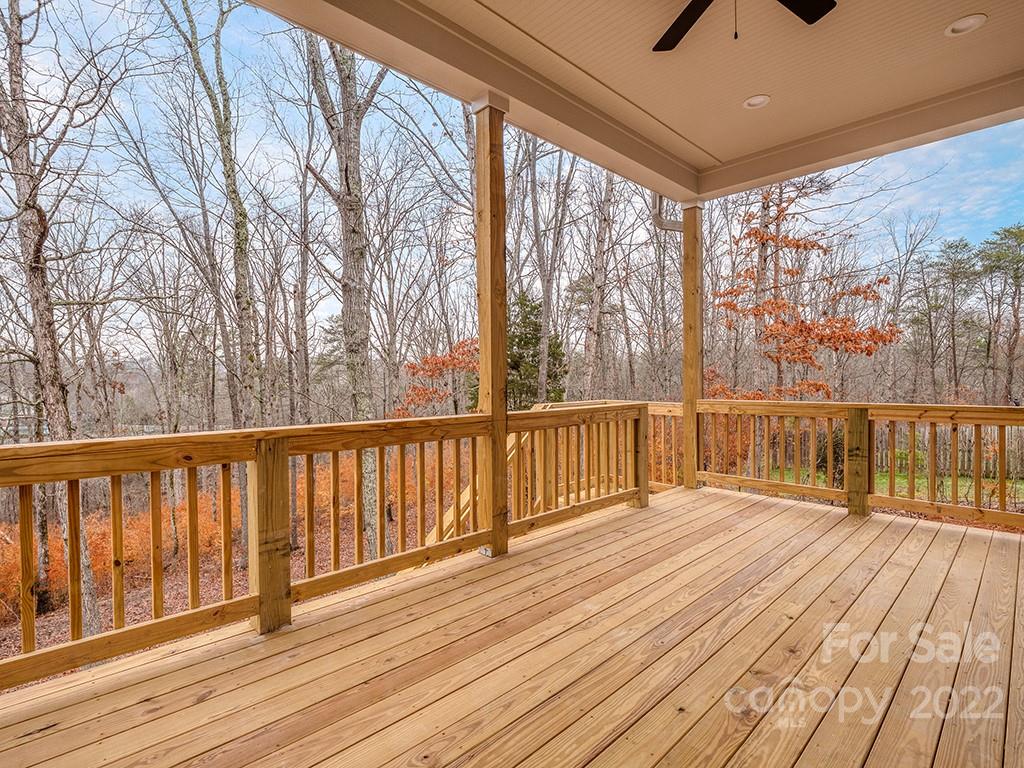 564 Highland Ridge Point Lake Wylie, SC 29710 - Photo 33 of 34 Gallery Image 33