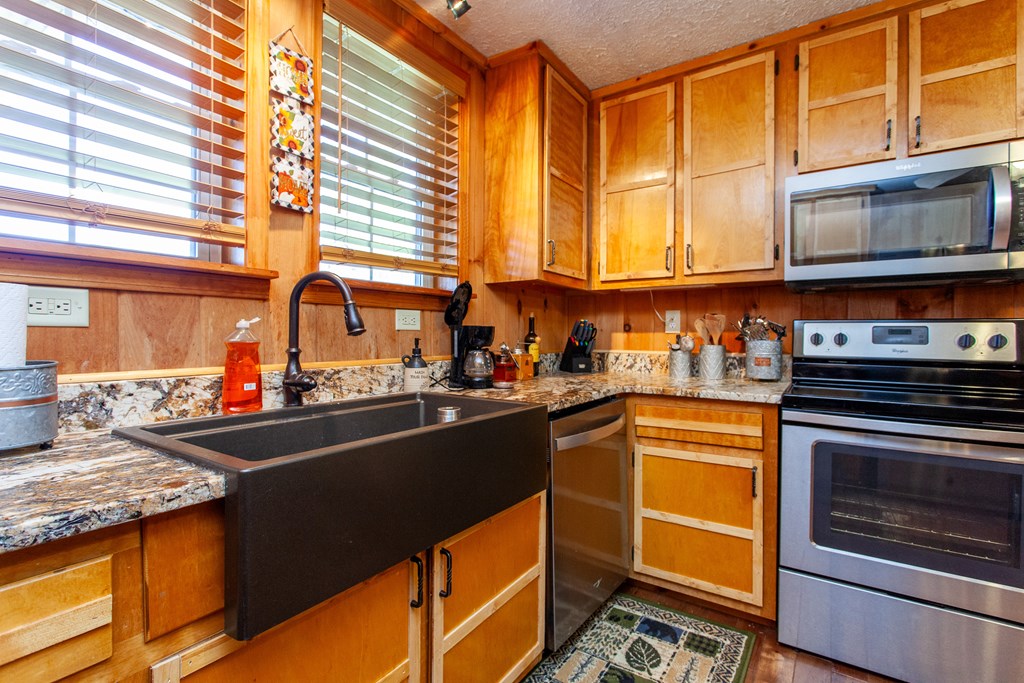 1158 Upper Bear Paw Road Murphy, NC 28906 - Photo 18 of 52 Gallery Image 18