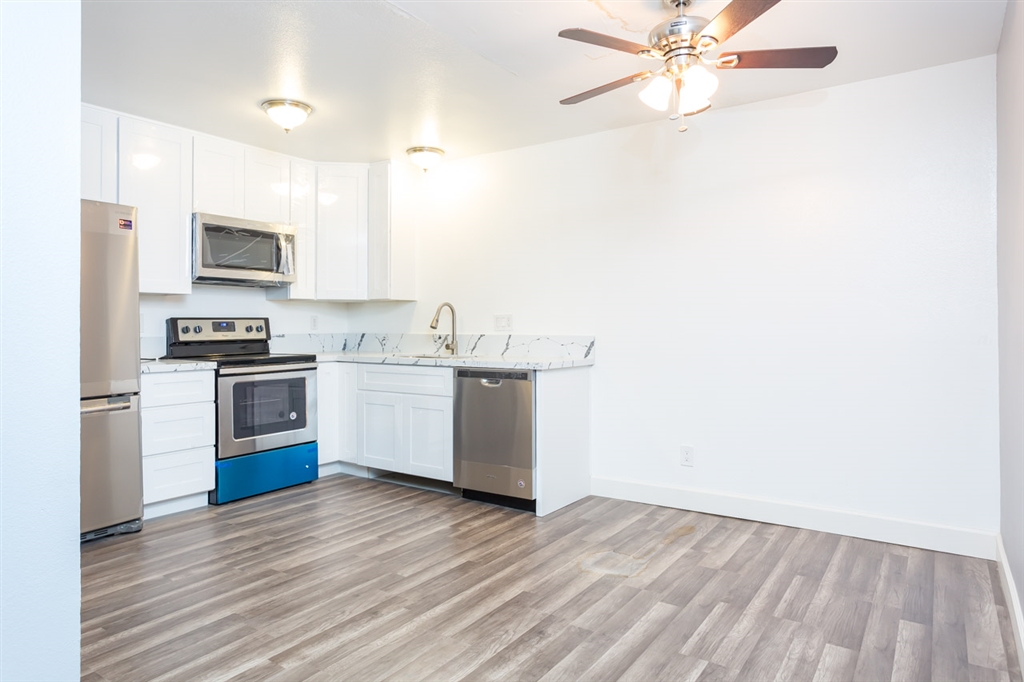 295 Sycamore Road, Unit 22 San Ysidro, CA 92173 - Photo 6 of 9 Gallery Image 6