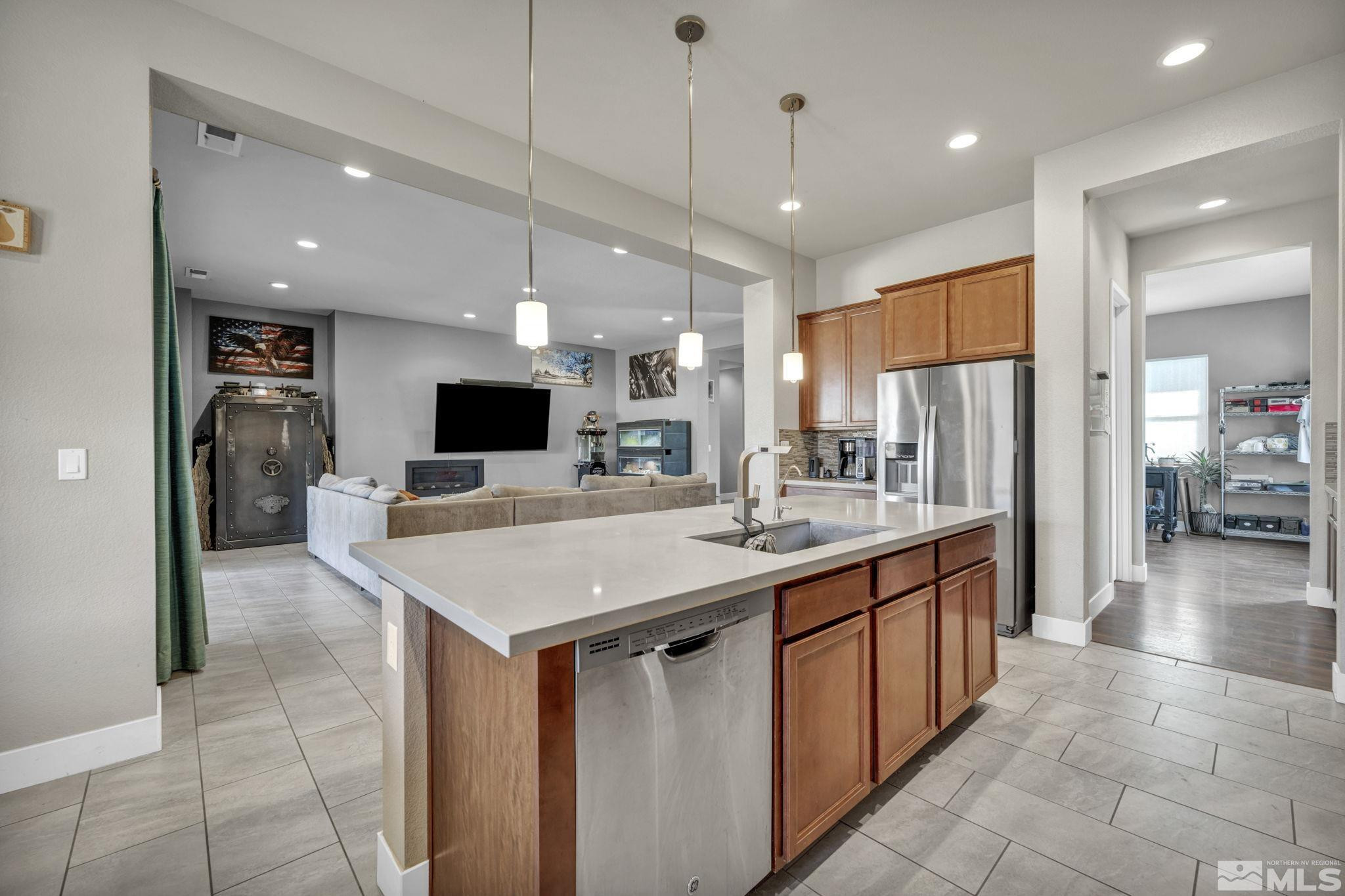 696 Raptor Way Fernley, NV 89408 - Photo 19 of 40 Photo 19
