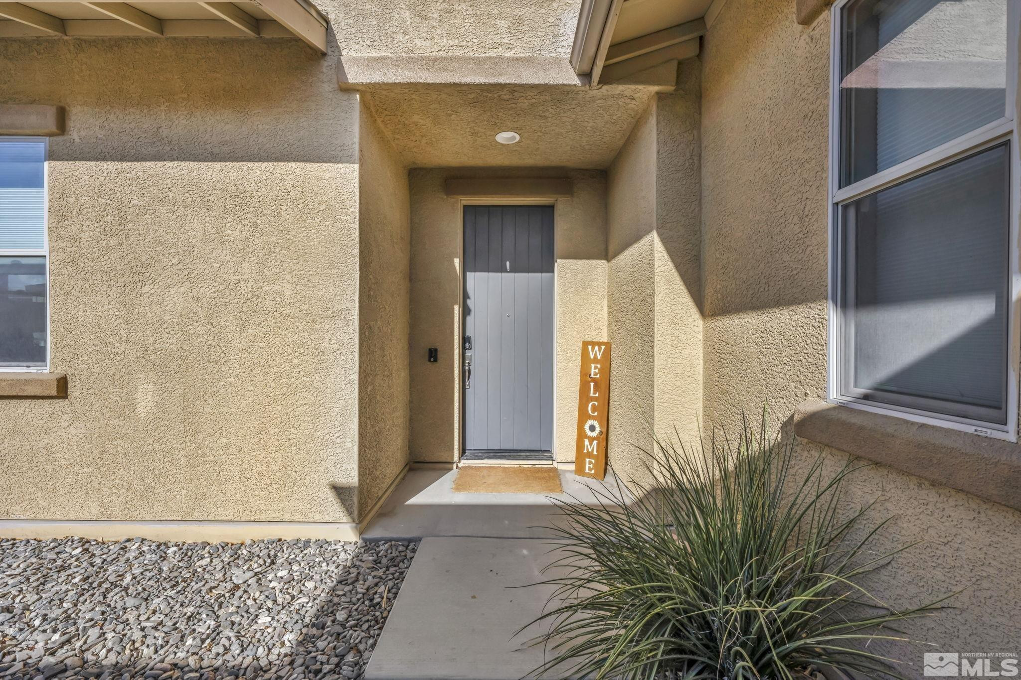 696 Raptor Way Fernley, NV 89408 - Photo 6 of 40 Photo 6