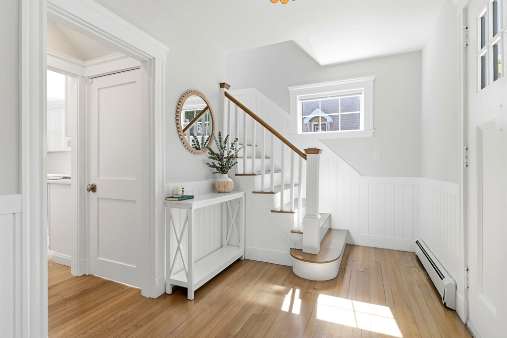 10 Bonad Road Winchester, MA 01890 - Photo 4 of 39