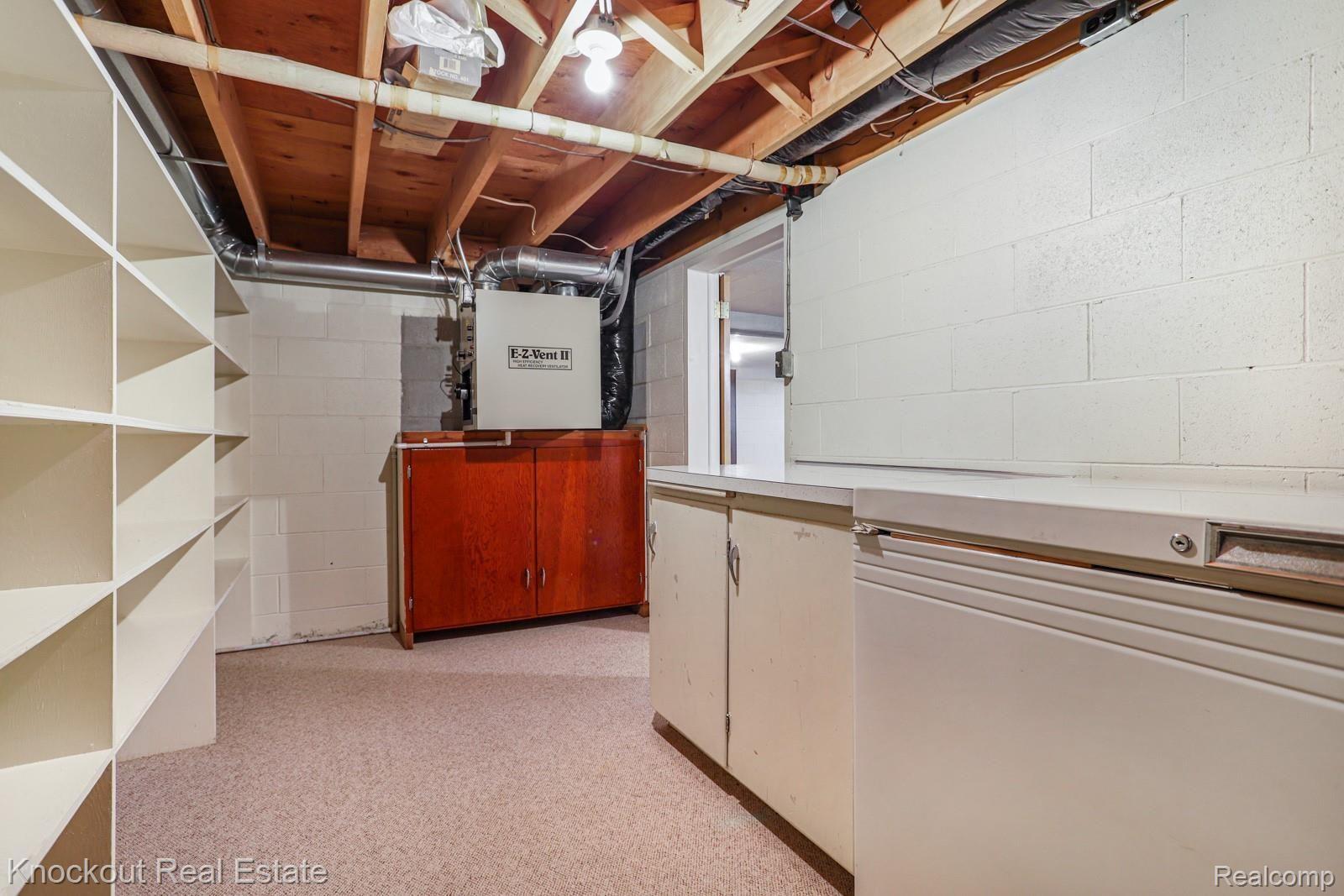 9230 West Caro Road Reese, MI 48757 - Photo 42 of 77 9230 W Caro Reese-40.jpg