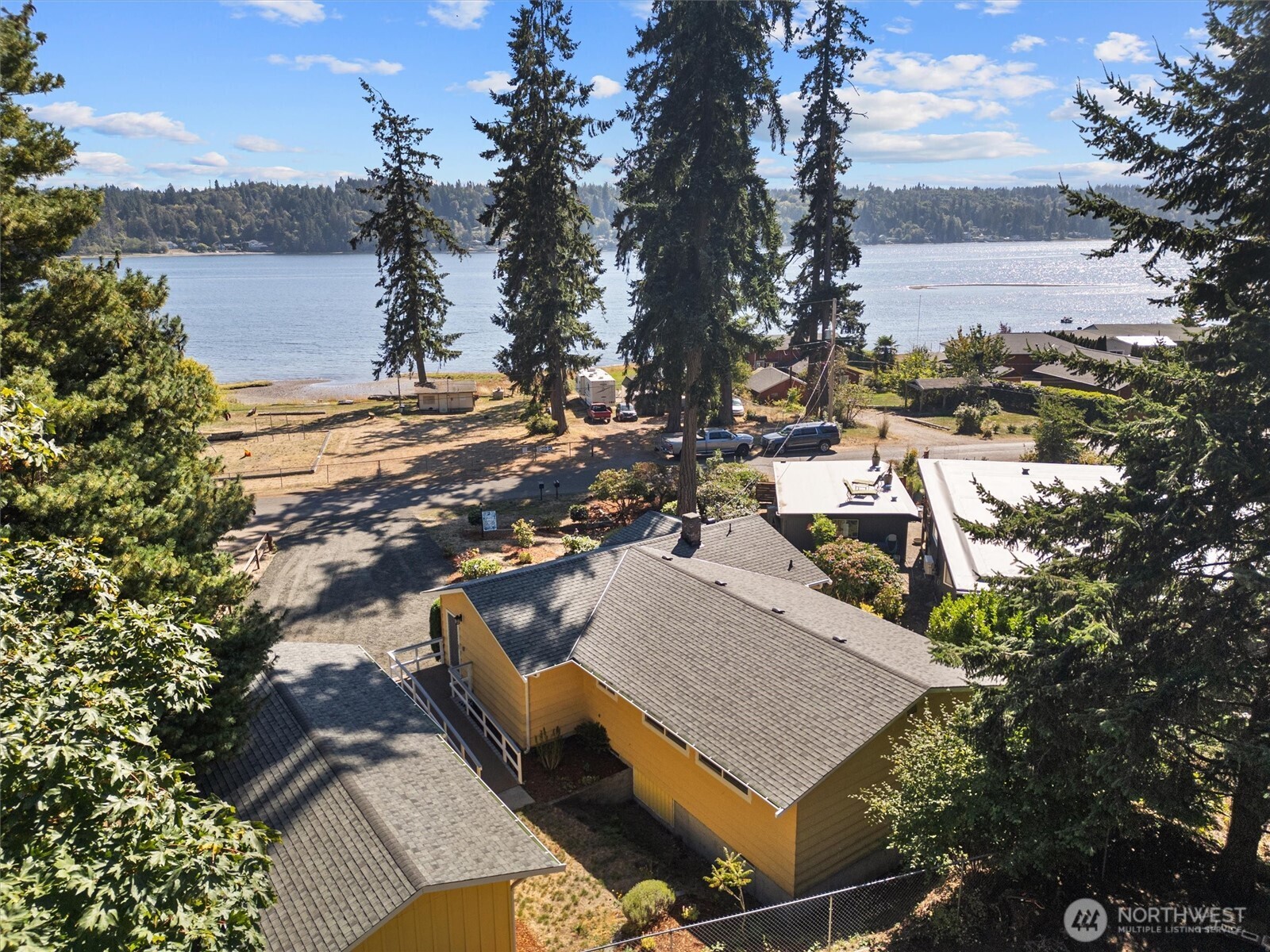 370 Northeast Gladwin Road Belfair, WA 98528 - Photo 32 of 35