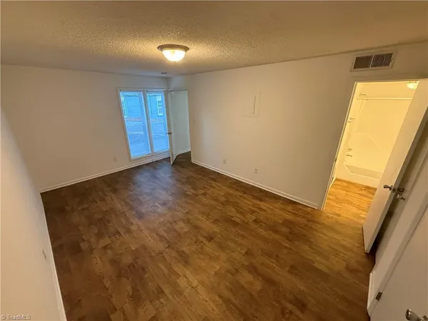 $945 | 1426 Glade Street Northwest, Unit 3, Winston-Salem, NC 27101