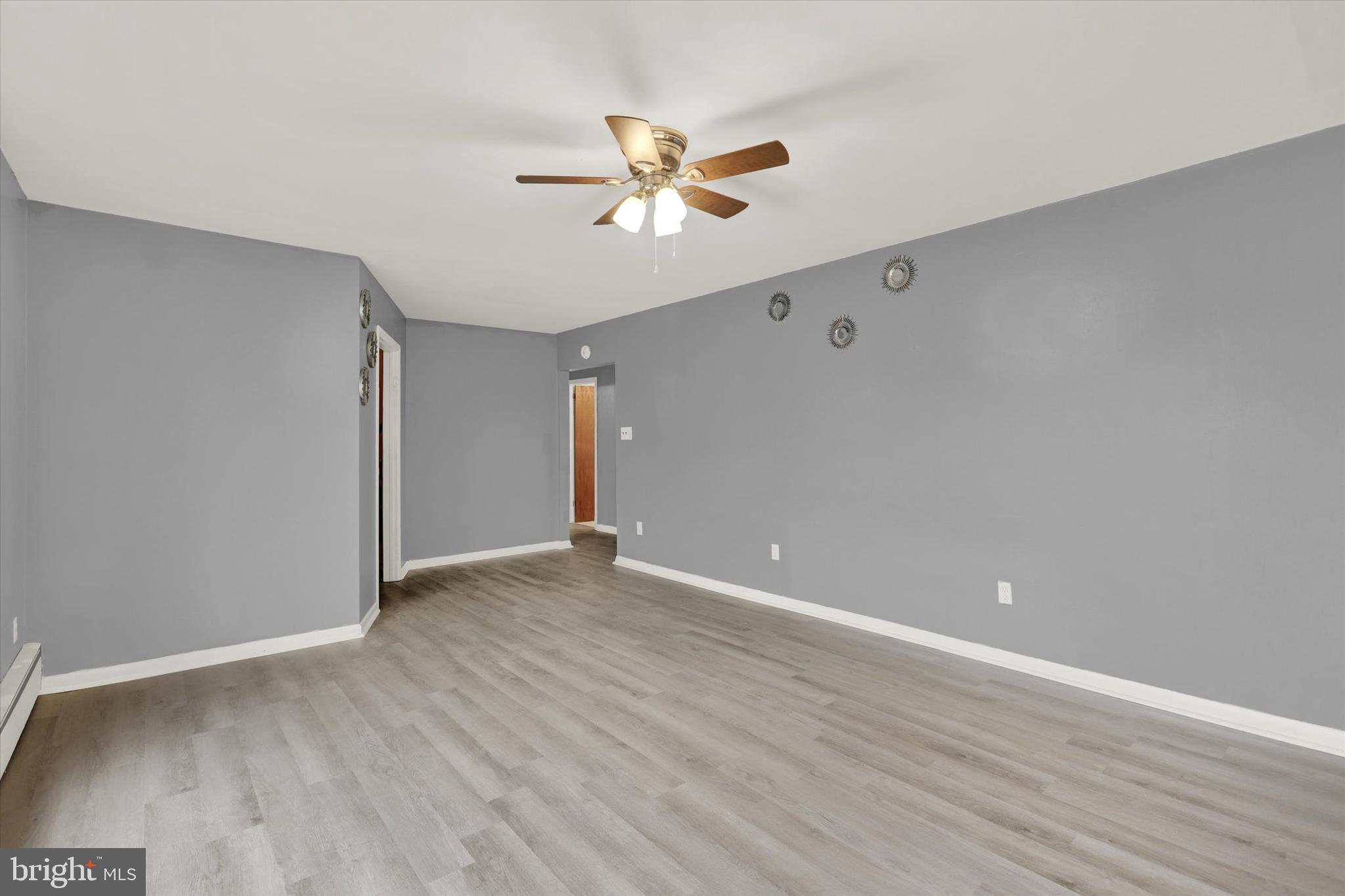 302 Reading Road Shippensburg, PA 17257 - Photo 11 of 27