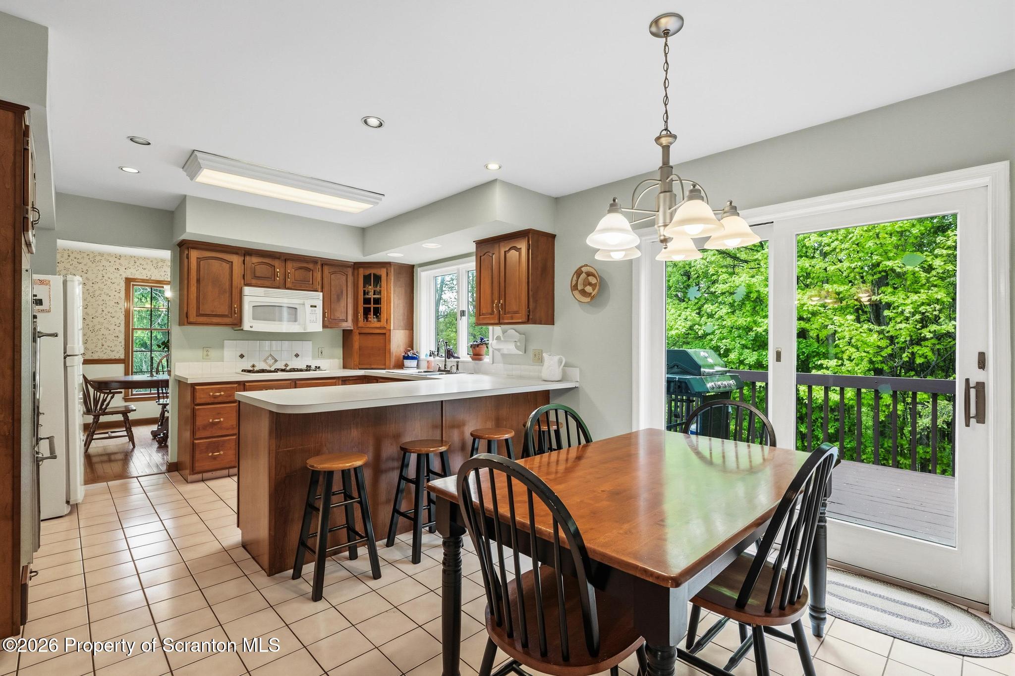 307 Stoney Creek Road Clarks Summit, PA 18411 - Photo 11 of 73 Breakfast Book