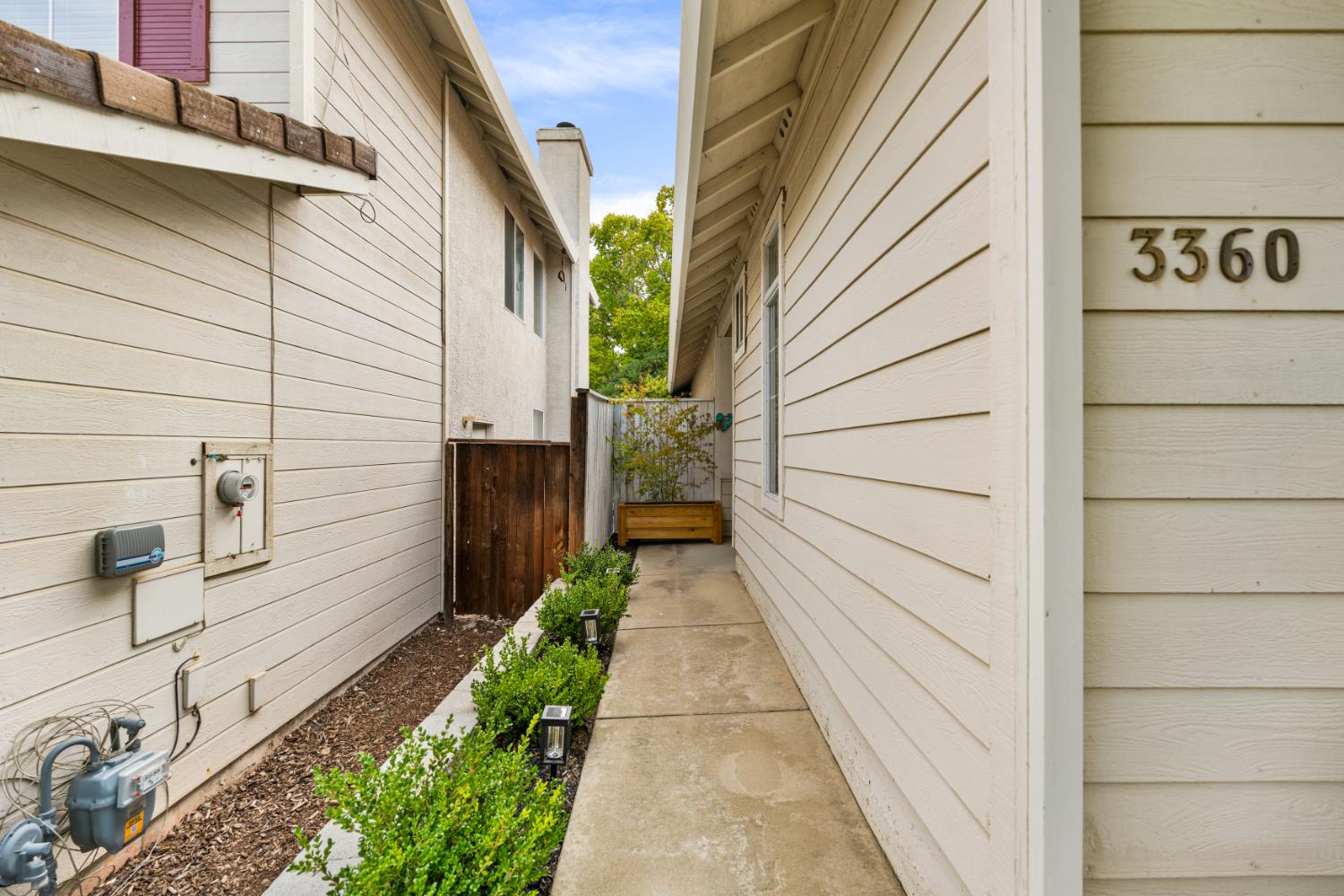 3360 Apollo Circle Roseville, CA 95661 - Photo 11 of 55