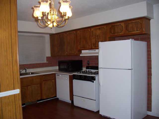 2564 Maybury Road Columbus, OH 43232 - Photo 3 of 10 Gallery Image 3