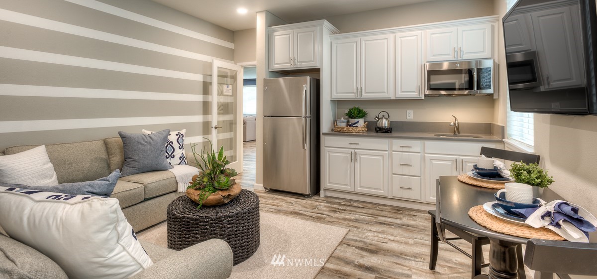 209 178th Street Southeast, Unit 6 Bothell, WA 98012 - Photo 7 of 25
