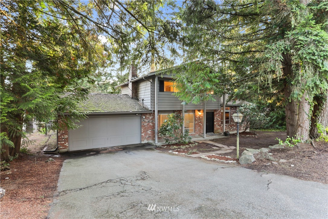 10419 Northeast 190th Street Bothell, WA 98011 - Photo 2 of 29 Gallery Image 2