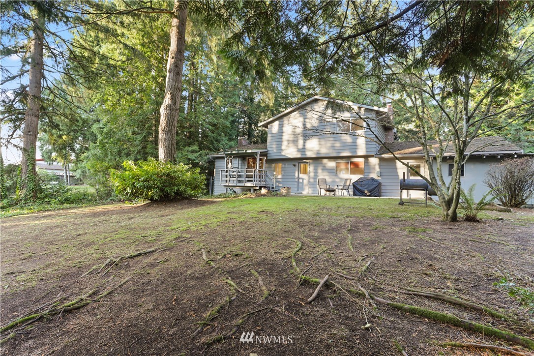 10419 Northeast 190th Street Bothell, WA 98011 - Photo 26 of 29 Gallery Image 26