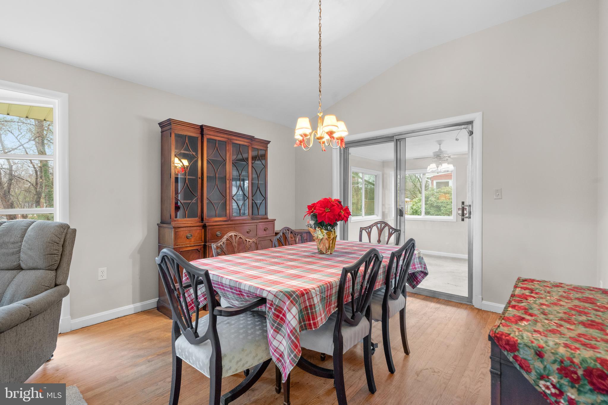 709 Winhall Way Silver Spring, MD 20904 - Photo 10 of 43 Gallery Image 10