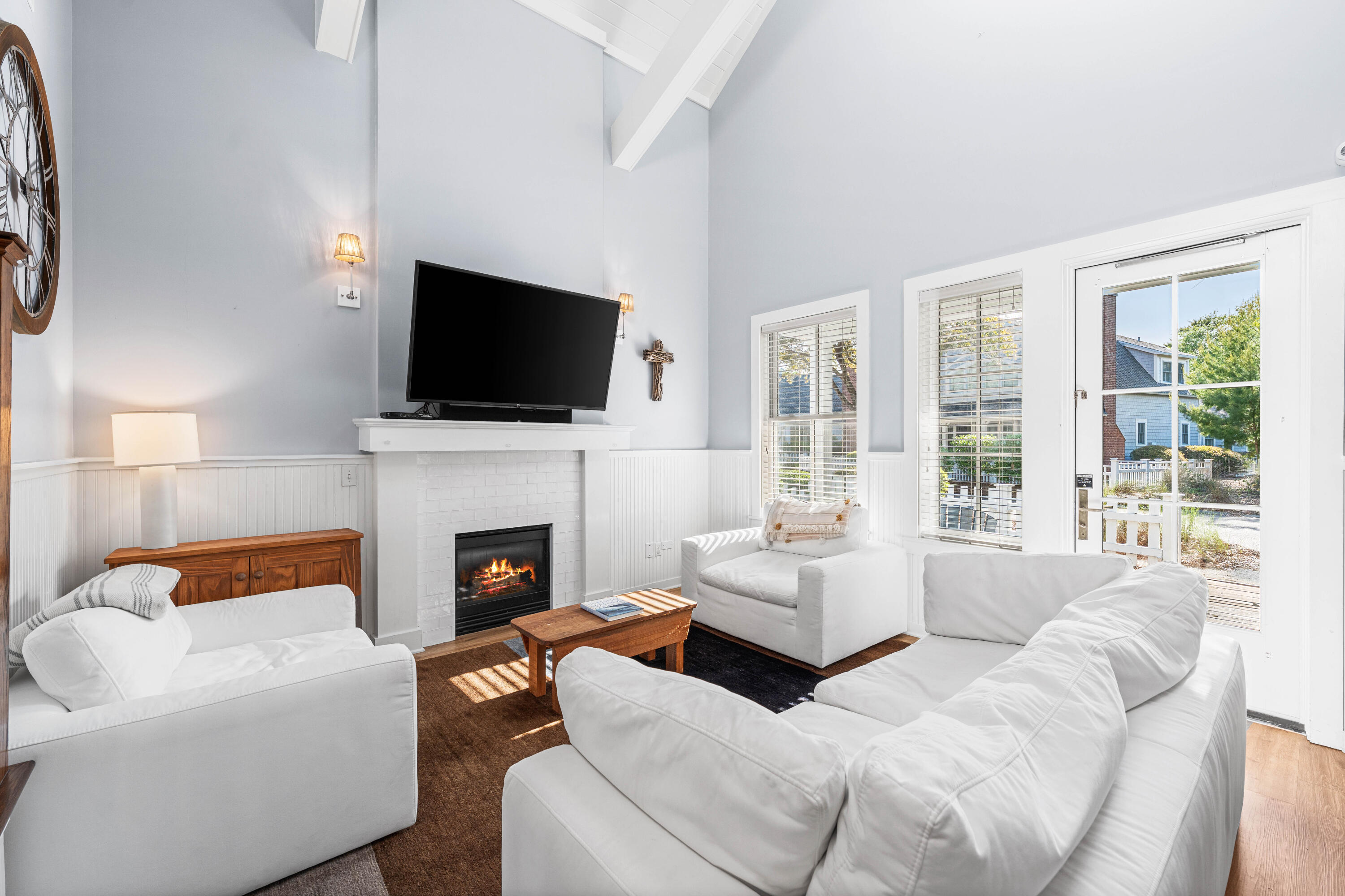 265 Salt Lane Watersound, FL 32461 - Photo 8 of 30 Living Area