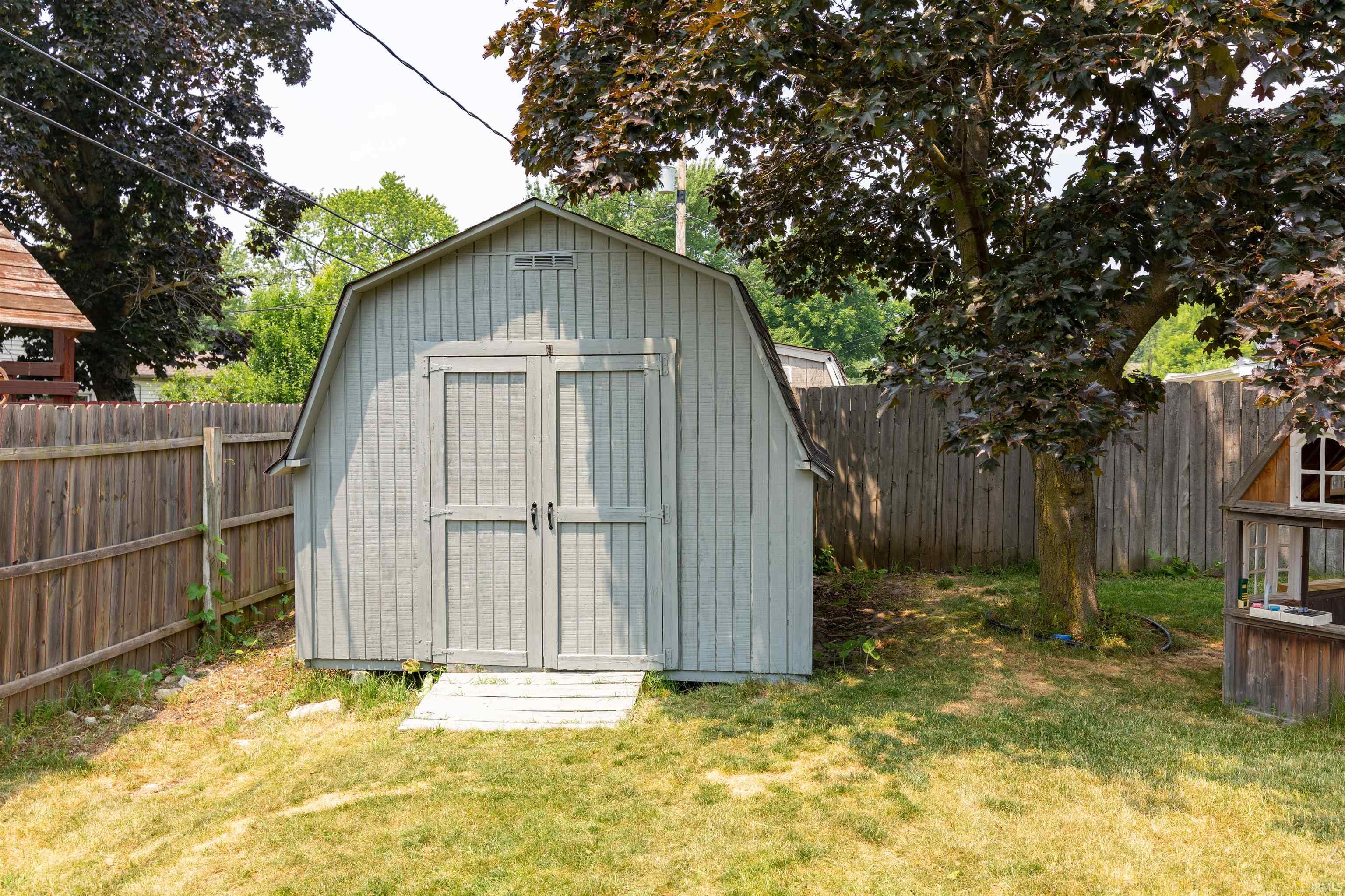 4615 Southwest MacGregor Road South Bend, IN 46614 - Photo 25 of 28 Gallery Image 25